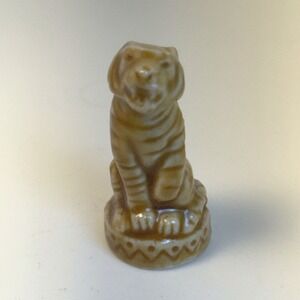 Wade Whimsies Circus Animals Tiger Figurine Ceramic England Brown Red Rose Tea